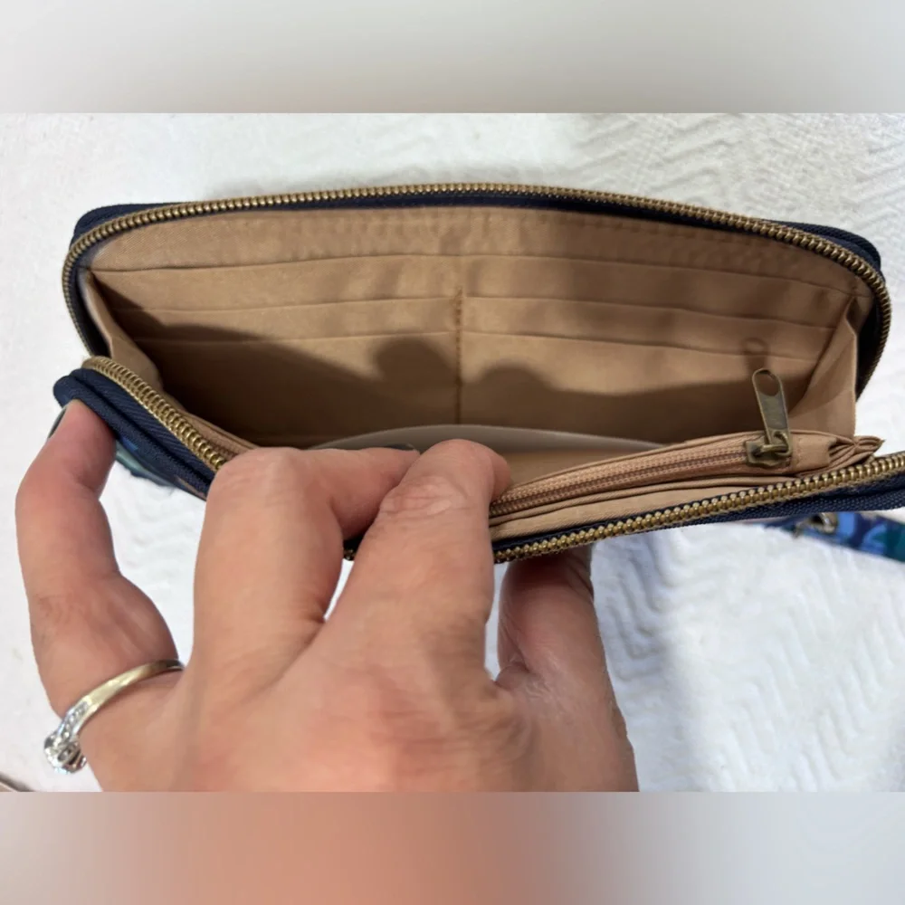 Travelon Blue and Black Floral Wallet